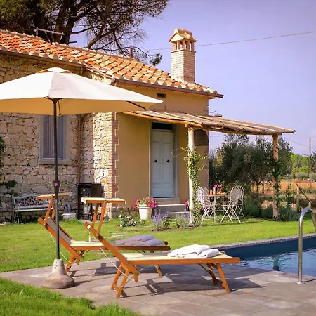 In With Private Pool And Views * Cortona